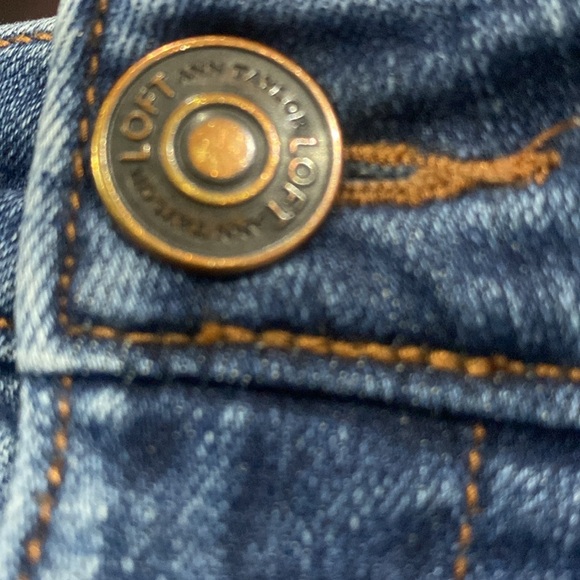 Ann Taylor Loft Curvy Straight Jeans - Picture 6 of 8